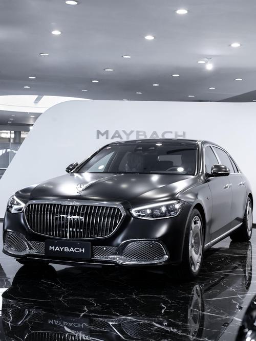 重庆147岚图汽车的售后服务让用户无忧出行，迈巴赫未来的豪华车趋势